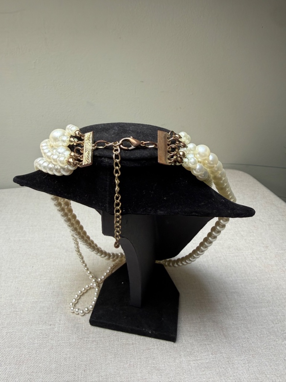 Vintage Multi Strand Faux Pearl Necklace - Picture 6 of 9